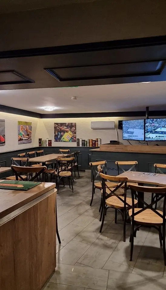 Winners Sports & Music Pub